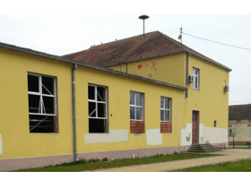 Sređuje se unutrašnjost kupinskog Doma kulture